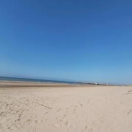 别墅 In Near Sandy Beaches